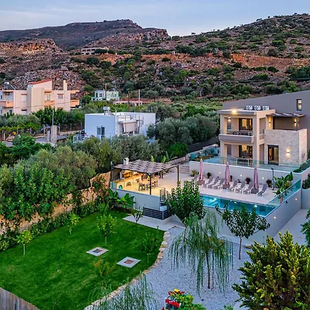 Chris With Private Ecologic Pool And Kid's Playground! Chania (Crete)