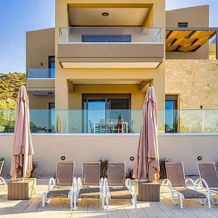 Apartmán Chris With Private Ecologic Pool And Kid's Playground!