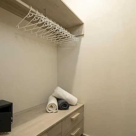 Apartmán Chris With Private Ecologic Pool And Kid's Playground! *