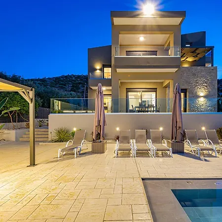 Chris With Private Ecologic Pool And Kid's Playground! Lejlighed Chania (Crete)