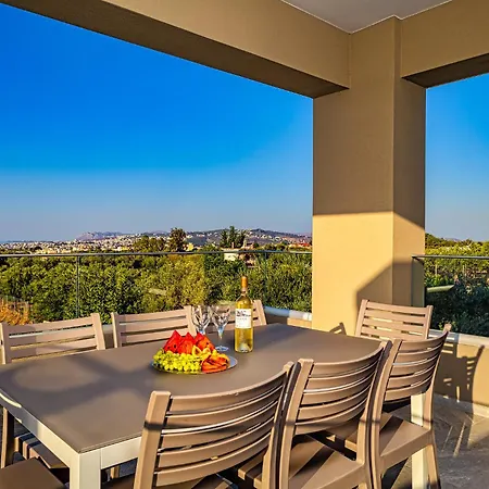 Apartment Chris With Private Ecologic Pool And Kid's Playground!