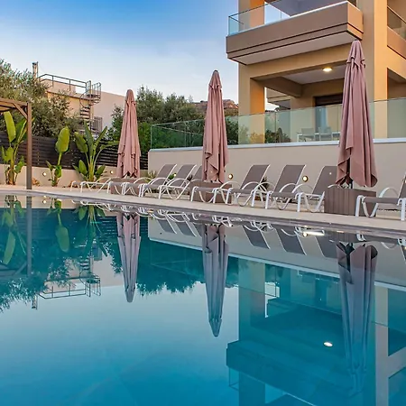 Chris With Private Ecologic Pool And Kid's Playground! Apartment Chania (Crete)