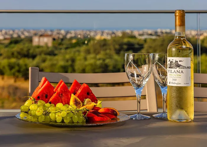 Chris With Private Ecologic Pool And Kid's Playground! *