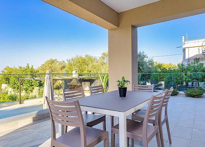 Chris With Private Ecologic Pool And Kid's Playground! Chania (Crete)