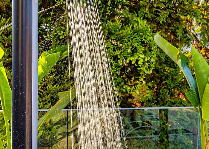 Chris With Private Ecologic Pool And Kid's Playground! Apartament *