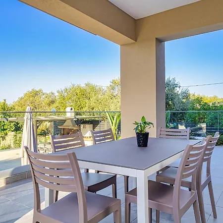 Chris With Private Ecologic Pool And Kid's Playground! Chania (Crete)