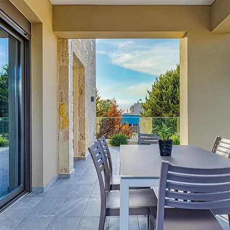 Apartament Chris With Private Ecologic Pool And Kid's Playground! Chania (Crete)