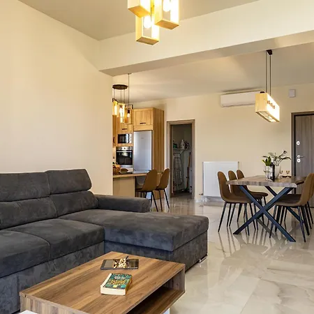 Apartman Chris With Private Ecologic Pool And Kid's Playground! Hriszí Aktí Haniá