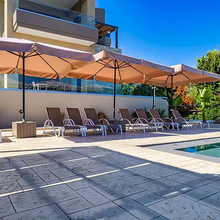 Chris With Private Ecologic Pool And Kid's Playground! Apartament Chania (Crete)