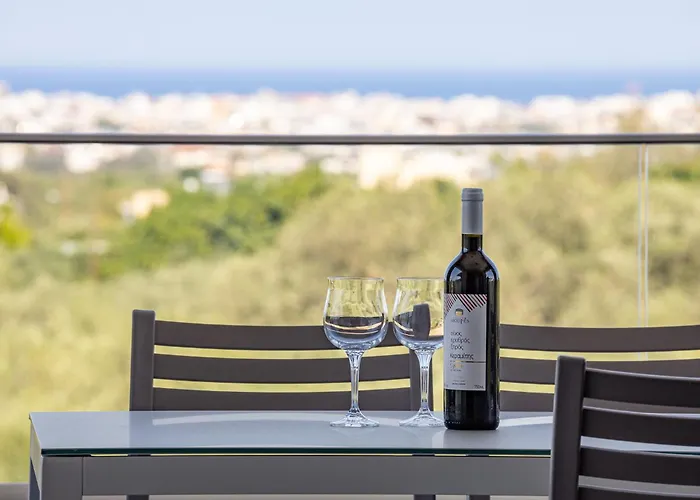 Chris With Private Ecologic Pool And Kid's Playground! Lejlighed