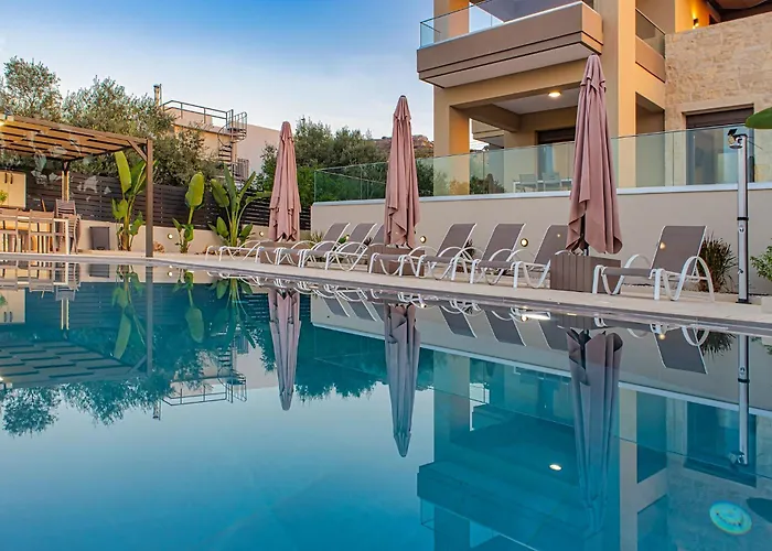 Chris With Private Ecologic Pool And Kid's Playground! Lejlighed Chania (Crete)